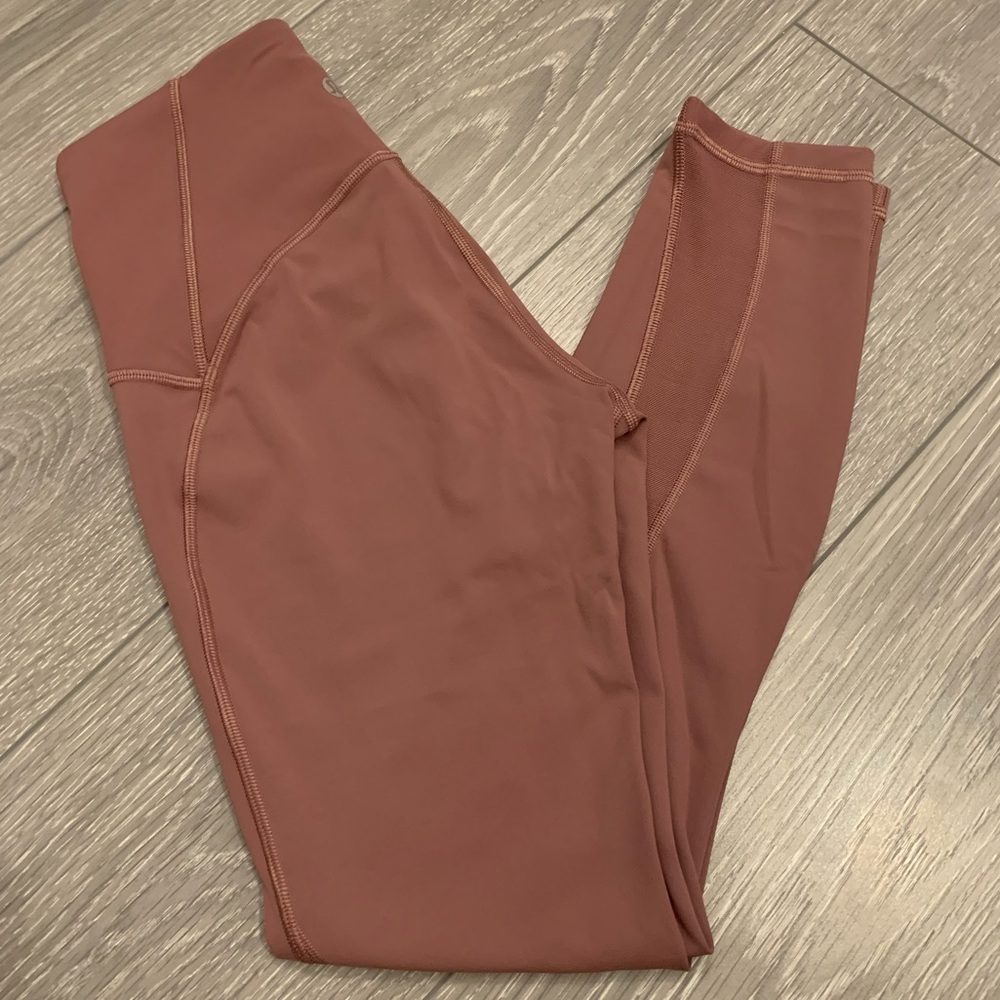 LULULEMON IN MOVEMENT TIGHT 25” EVERLUX - SIZE 4